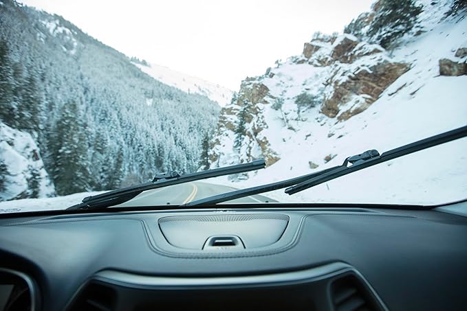 Rain-X Silicone AdvantEdge Wiper Blade 20" Windshield Wiper Blades Replacement, All-Weather Performance Lasts 2X Longer, Premium Beam, Installock Adapter for Easy Fit (Pack of 1)